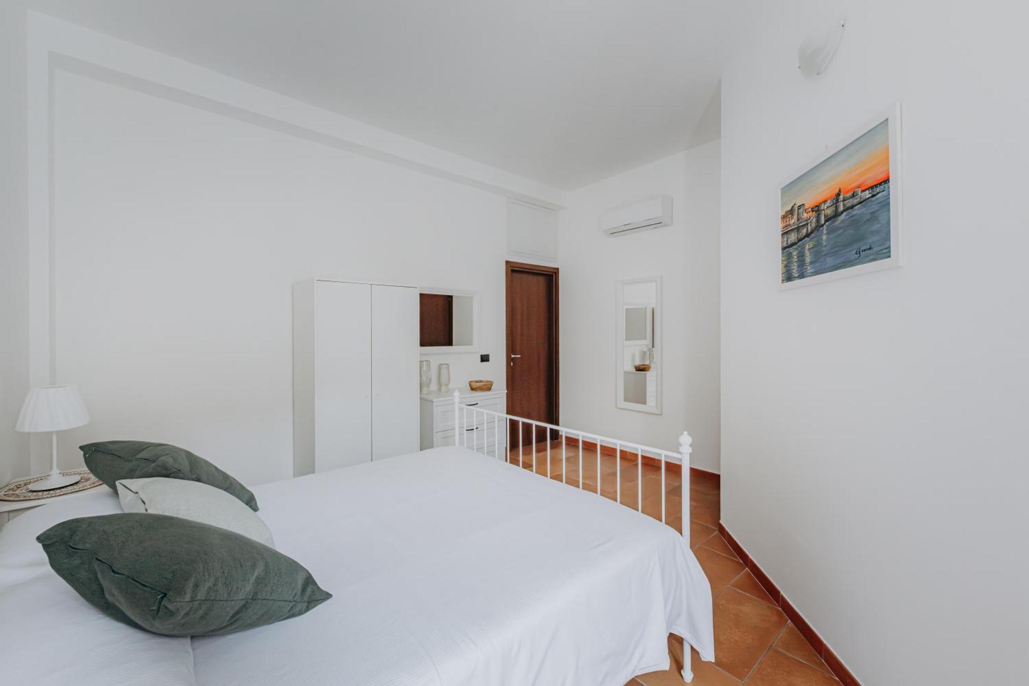 Green Leaves Apartment Syracuse Екстер'єр фото